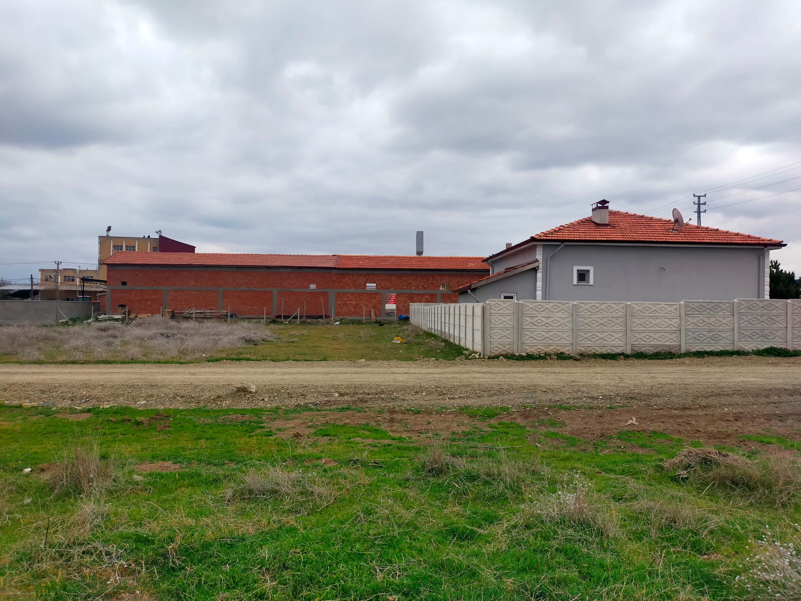 ÇORUM ALACA DENİZHAN MAHALLESİNDE KONUT İMARLI ARSA