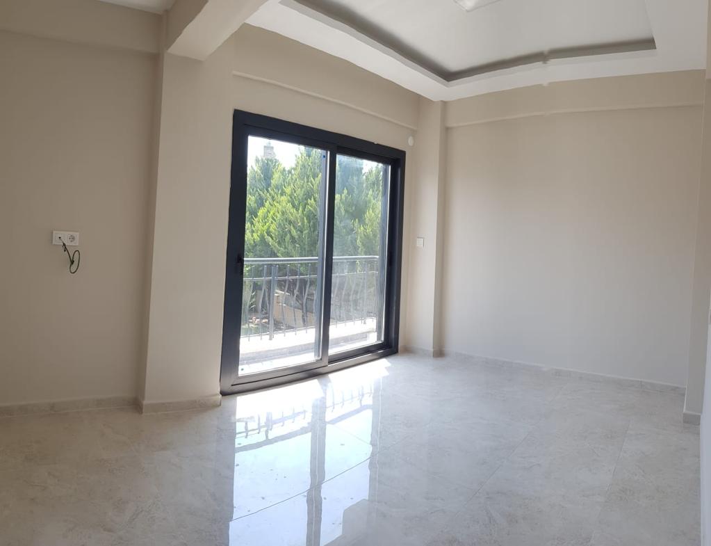 DİKİLİ SALİHLER SATILIK 4+1 VİLLA