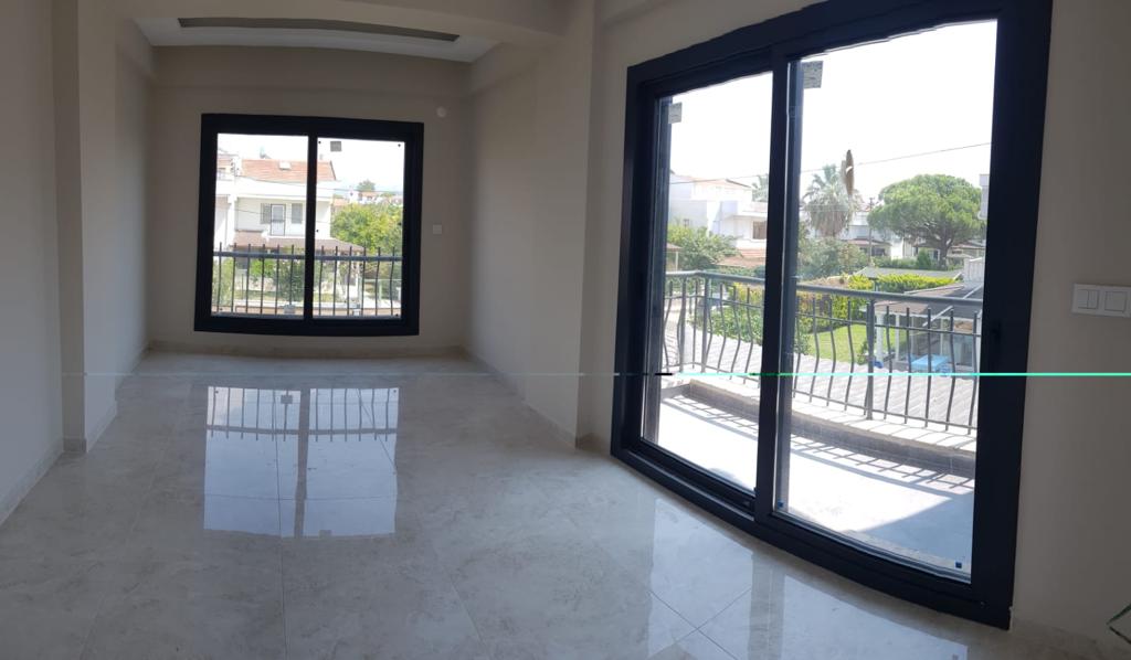 DİKİLİ SALİHLER SATILIK 4+1 VİLLA